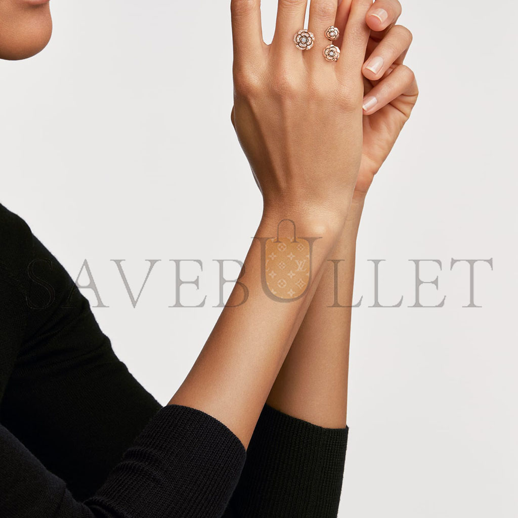 CHANEL EXTRAIT DE CAMÉLIA TRANSFORMABLE RING J11859